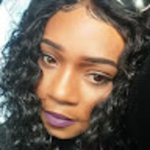 Meet your Posher, Leslie